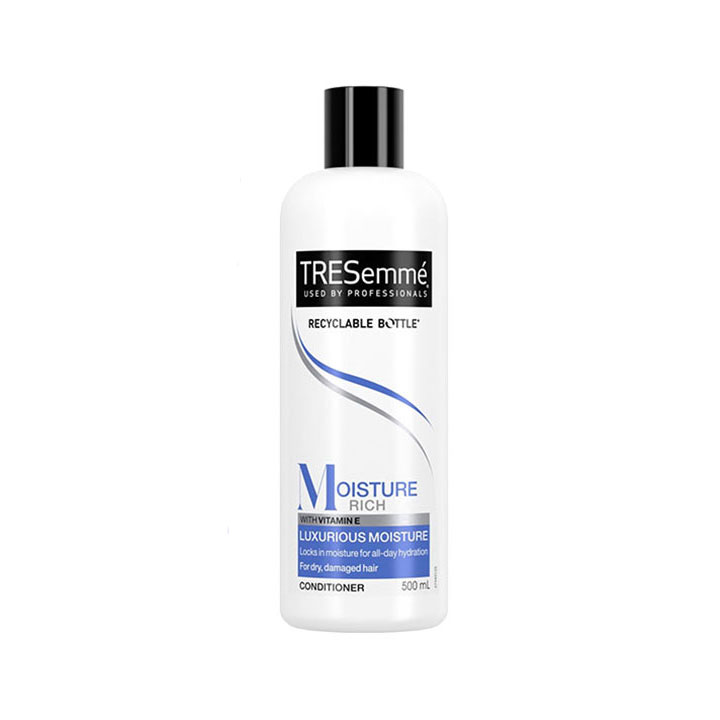 TRESemmé Moisture Rich With Vitamin E Conditioner 500ml