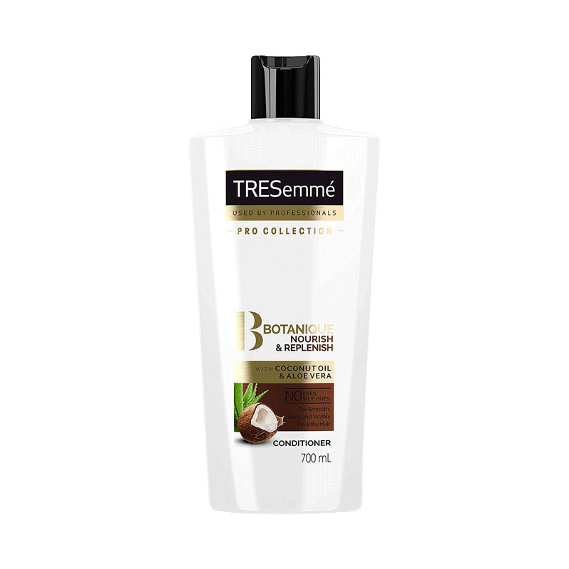 Tresemme Botanique Nourish & Replenish Conditioner 700ml