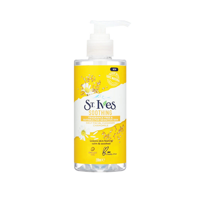 St. Ives Soothing Chamomile Daily Facial Cleanser 200ml